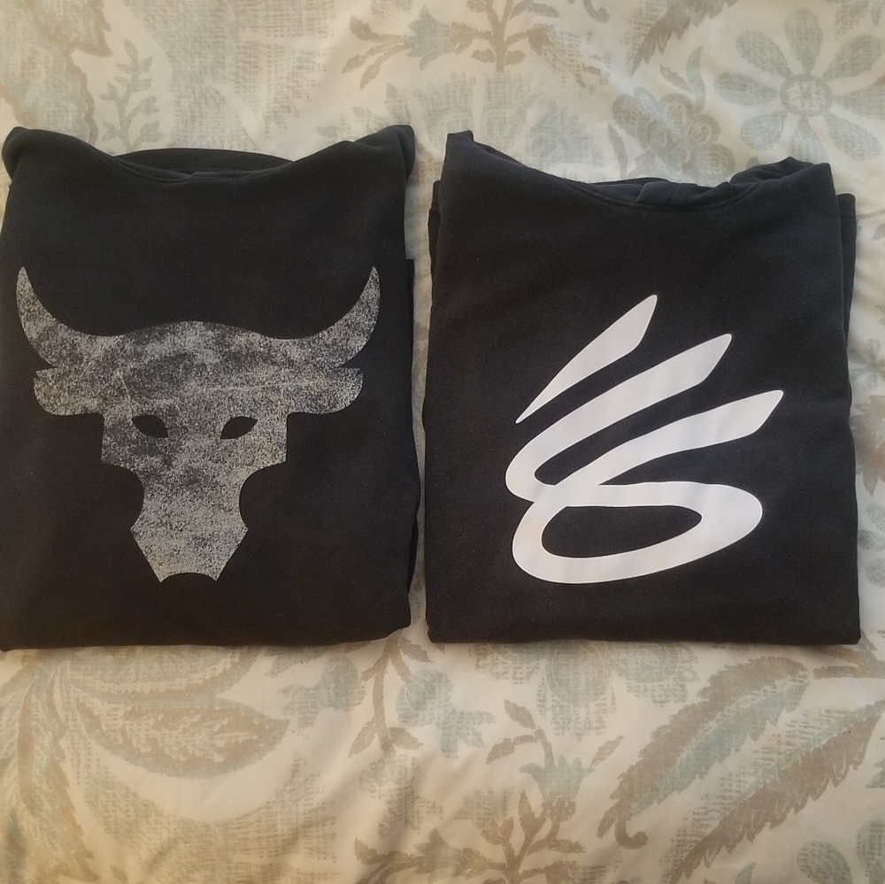 Lot of 2 Mens Under Armour Sleeveless Hoodies (XL)
